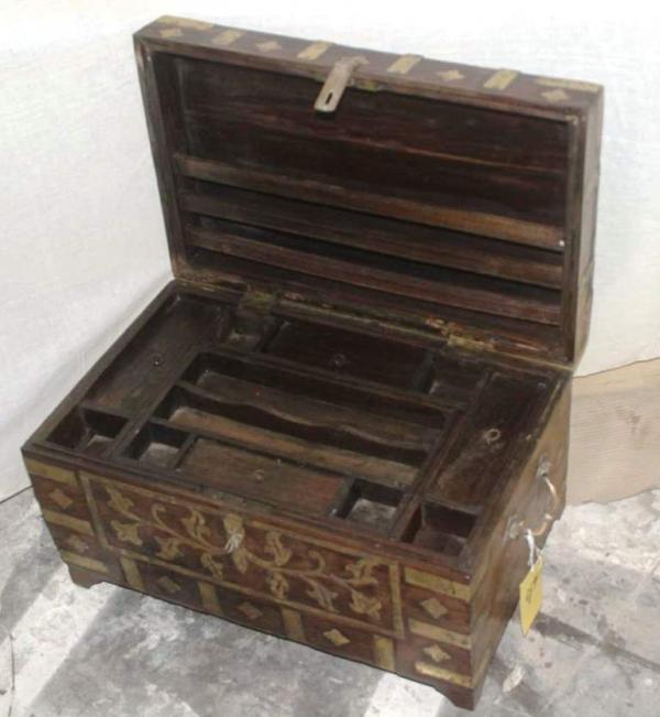 Old box from India