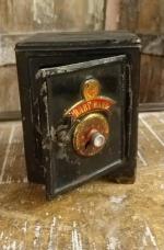 Metalic vintage moneybox